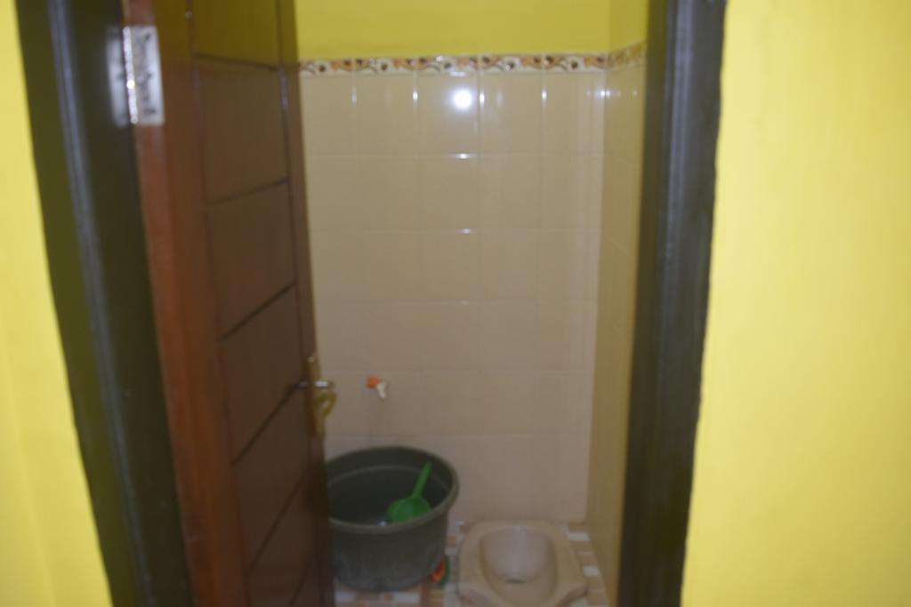 Blue Flame Inn Banyuwangi (East Java) Ngoại thất bức ảnh