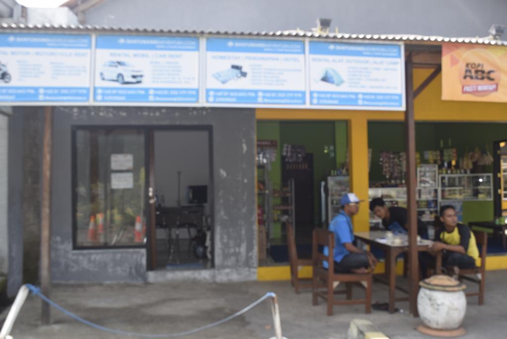 Blue Flame Inn Banyuwangi (East Java) Ngoại thất bức ảnh